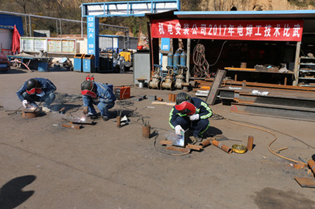 比武现场.JPG